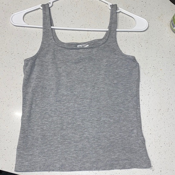 H&M Grey Tank - Picture 1 of 3